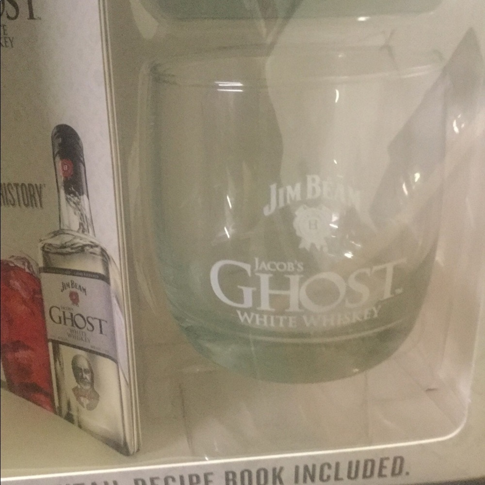 New Jim  Beam Ghost Gift Box - Picture 2 of 5